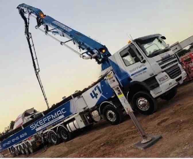 47m Junjin Flowcrete JXRZ47-5.20HP boom pump on a DAF truck