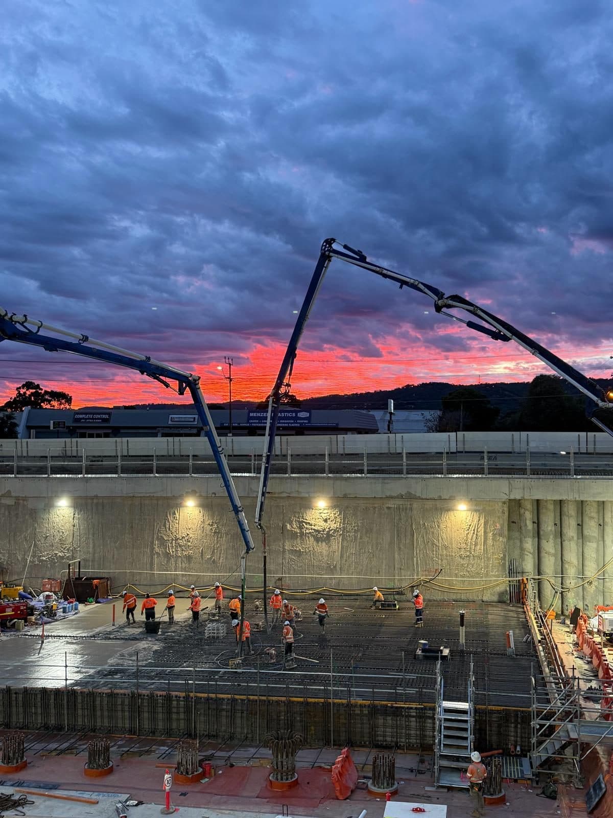 Base slab pour